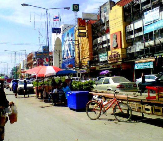 Somjai Place Ayutthaya Kültér fotó